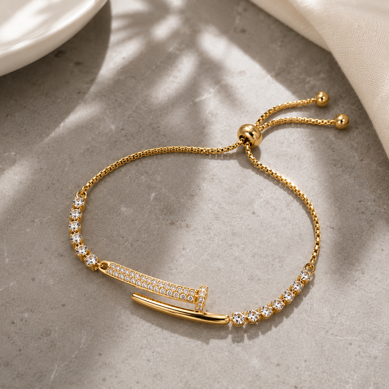 Zircon Nail Bracelet